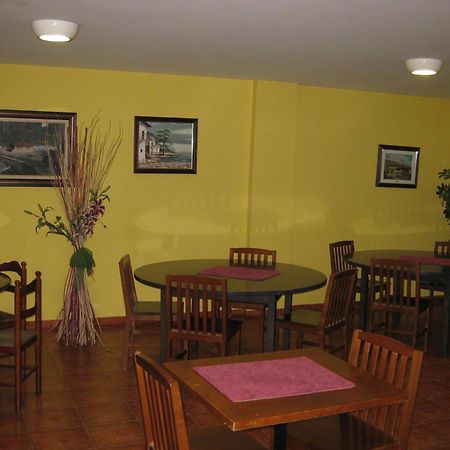 Los Acebos Cangas กังกัส เด โอนิส ภายนอก รูปภาพ