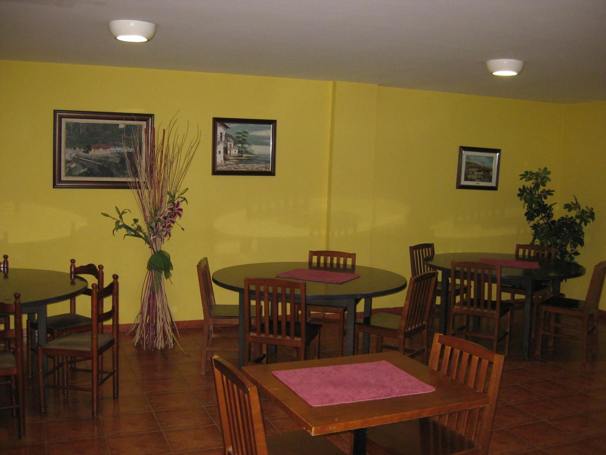 Los Acebos Cangas กังกัส เด โอนิส ภายนอก รูปภาพ